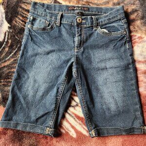 Jordache Bermuda Denim Girls Size 16 Jean Shorts
